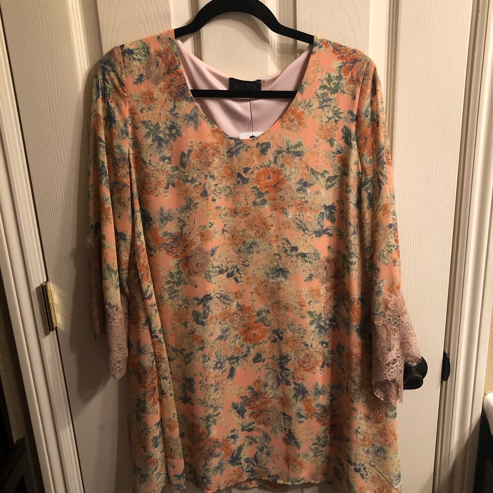 ASTR floral midi dress